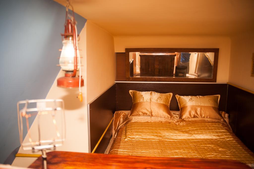 Kozatski Apartments Lviv Dış mekan fotoğraf